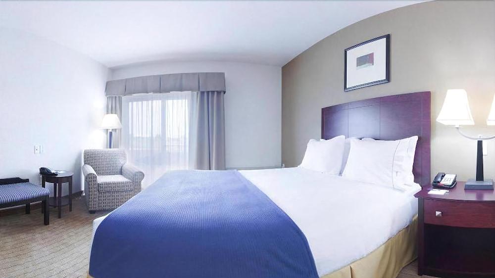 Holiday Inn Express Hotel & Suites Antigo By Ihg Eksteriør bilde
