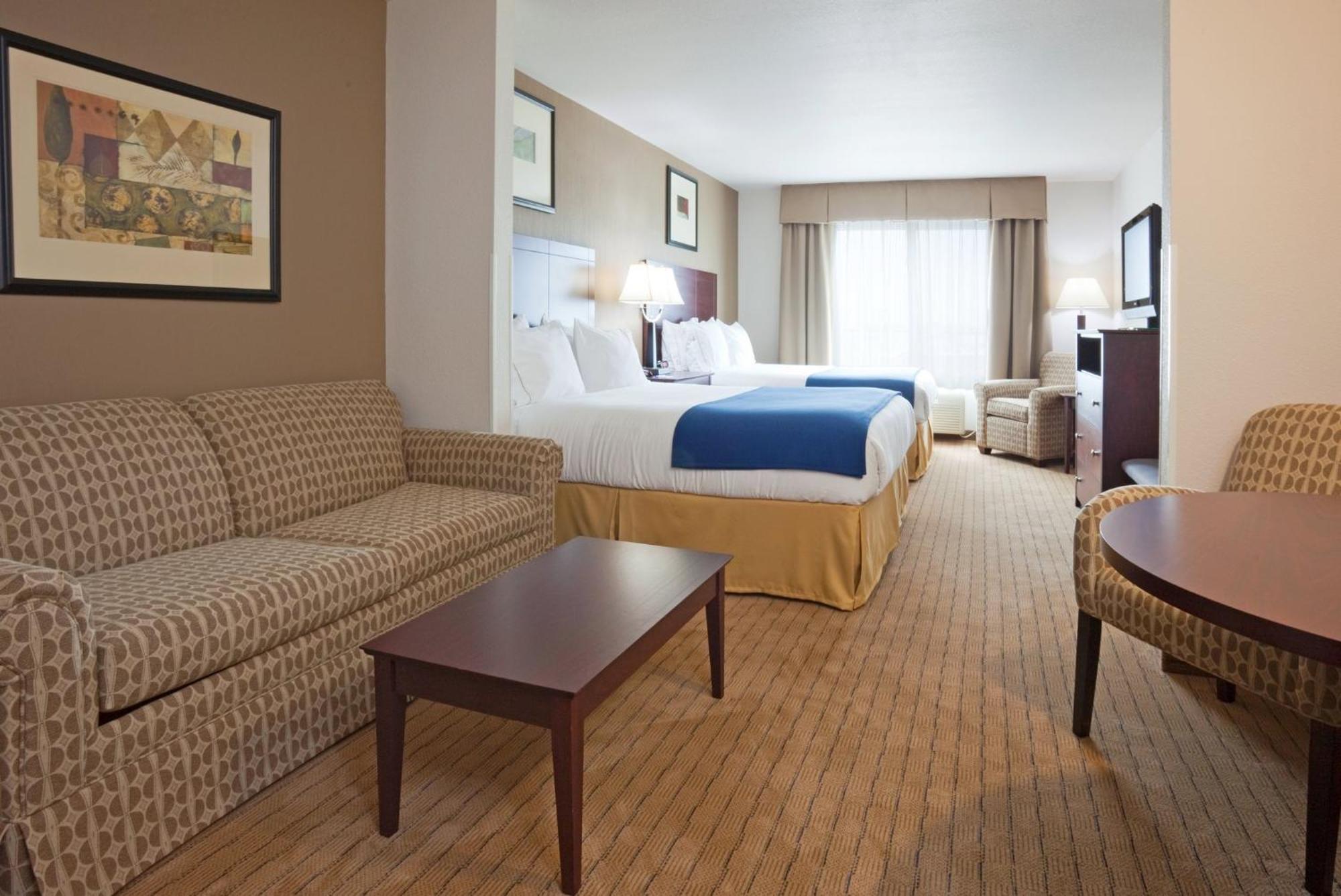 Holiday Inn Express Hotel & Suites Antigo By Ihg Eksteriør bilde